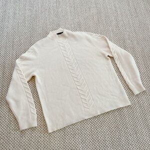 Murano Men's Ivory Cable Knit Crewneck Sweater